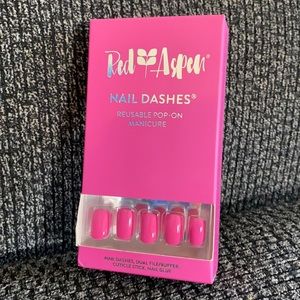 Red Aspen: Harper Picks Peonies (Brand New)